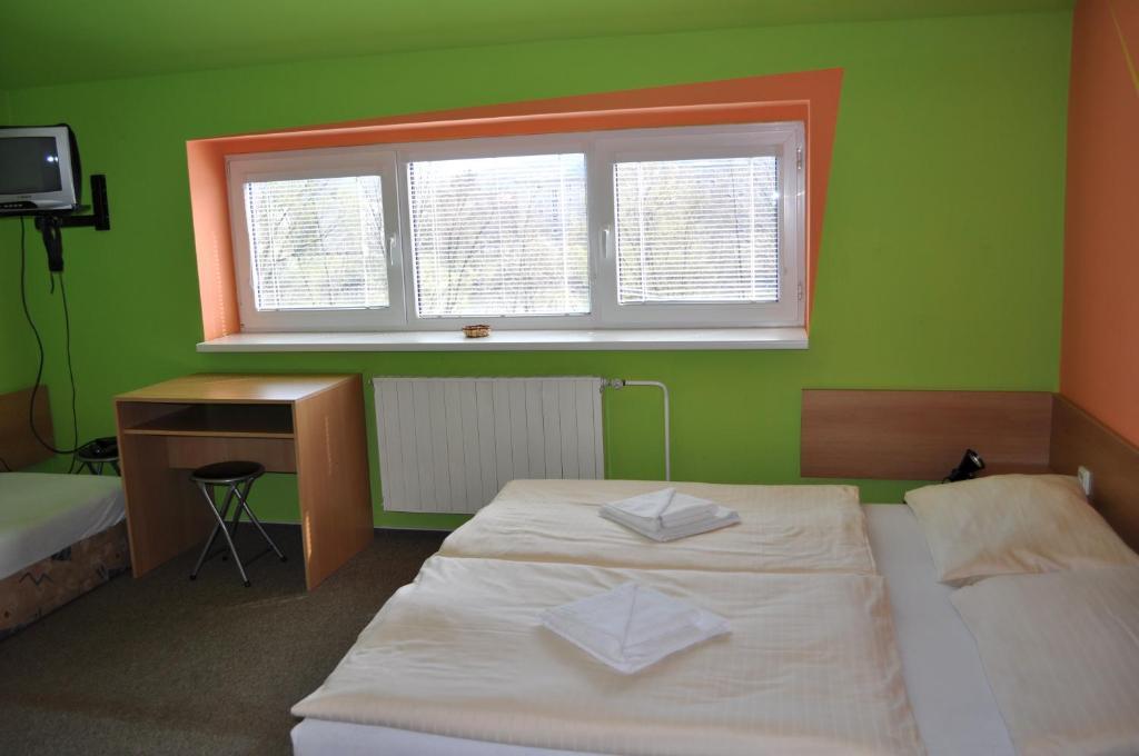 Sport Hotel Ostrov Тренчин Номер фото